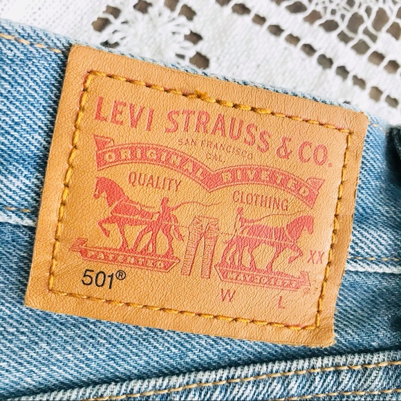 Levi’s 501 denim jean cutoff shorts size 25 - Picture 4 of 11